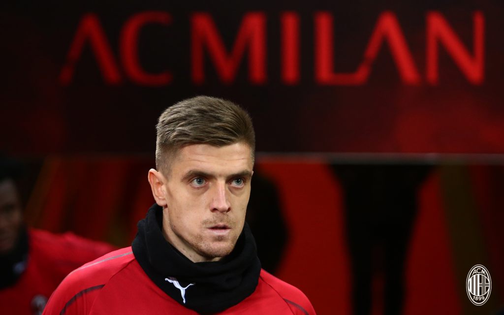 C’era una volta Milan-Napoli: alle 18 scontro tra deluse, nessuno può fallire