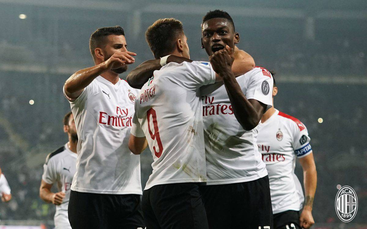 Leao piatek milan atalanta