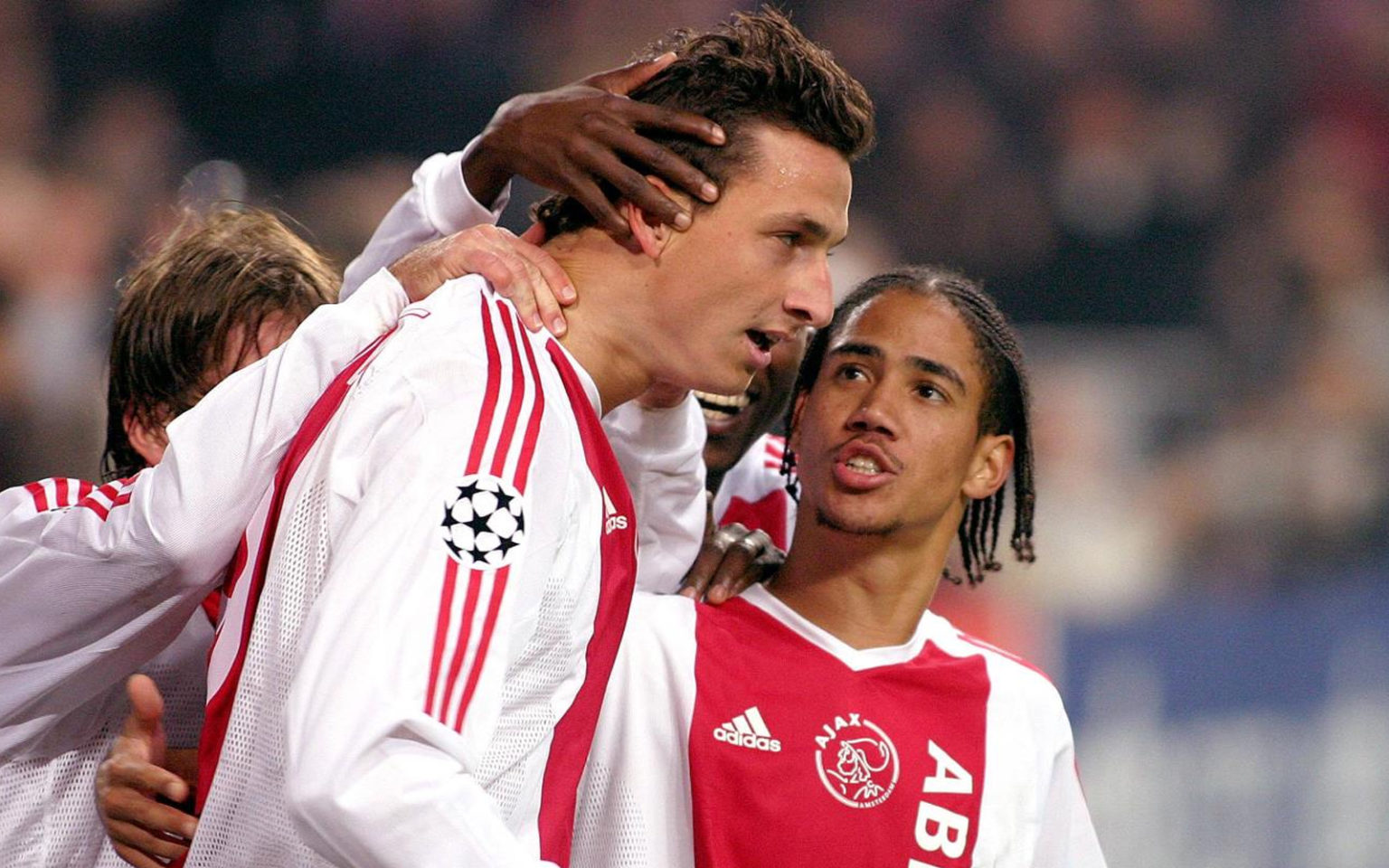 Pineaar racconta Ibra: «Scoppiò un incendio, mi ordinò di prendere anche la sua valigia» Pienaar Ibrahimovic