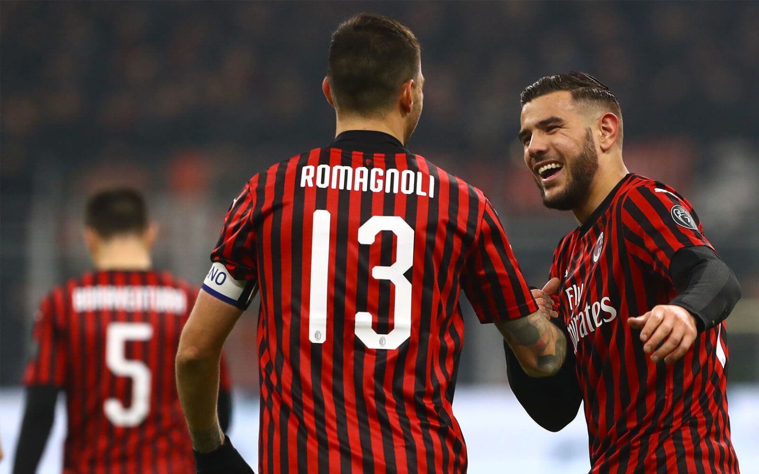 Quanti cambi in difesa! Thiago Silva? Pensiero stupendo ma irrealizzabile Difesa Milan Romagnoli Hernandez