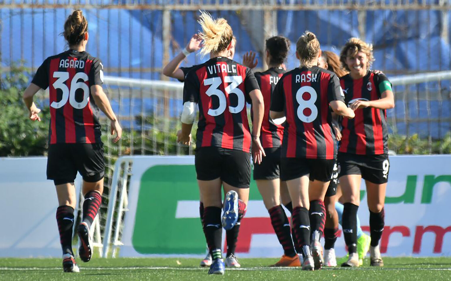 Milan femminile, dopo Napoli è vetta in classifica