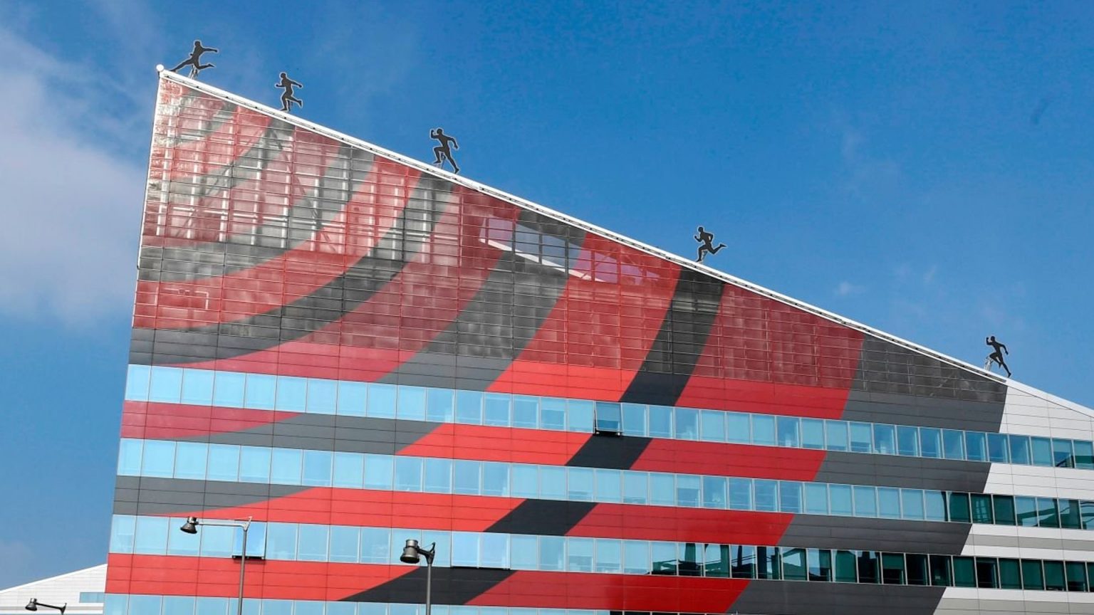 Cessione Milan, Fondo Elliott pronto a lasciare: quando arriverà il cambio di proprietà? casamilan