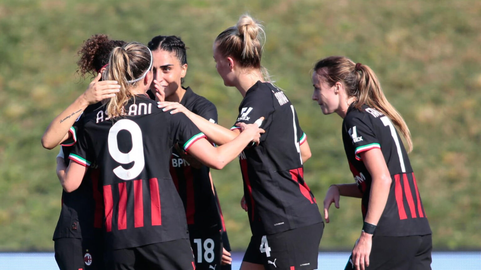 Milan Femminile, la “nuova” casa delle ragazze: restyling per il Vismara Milan Femminile Juventus