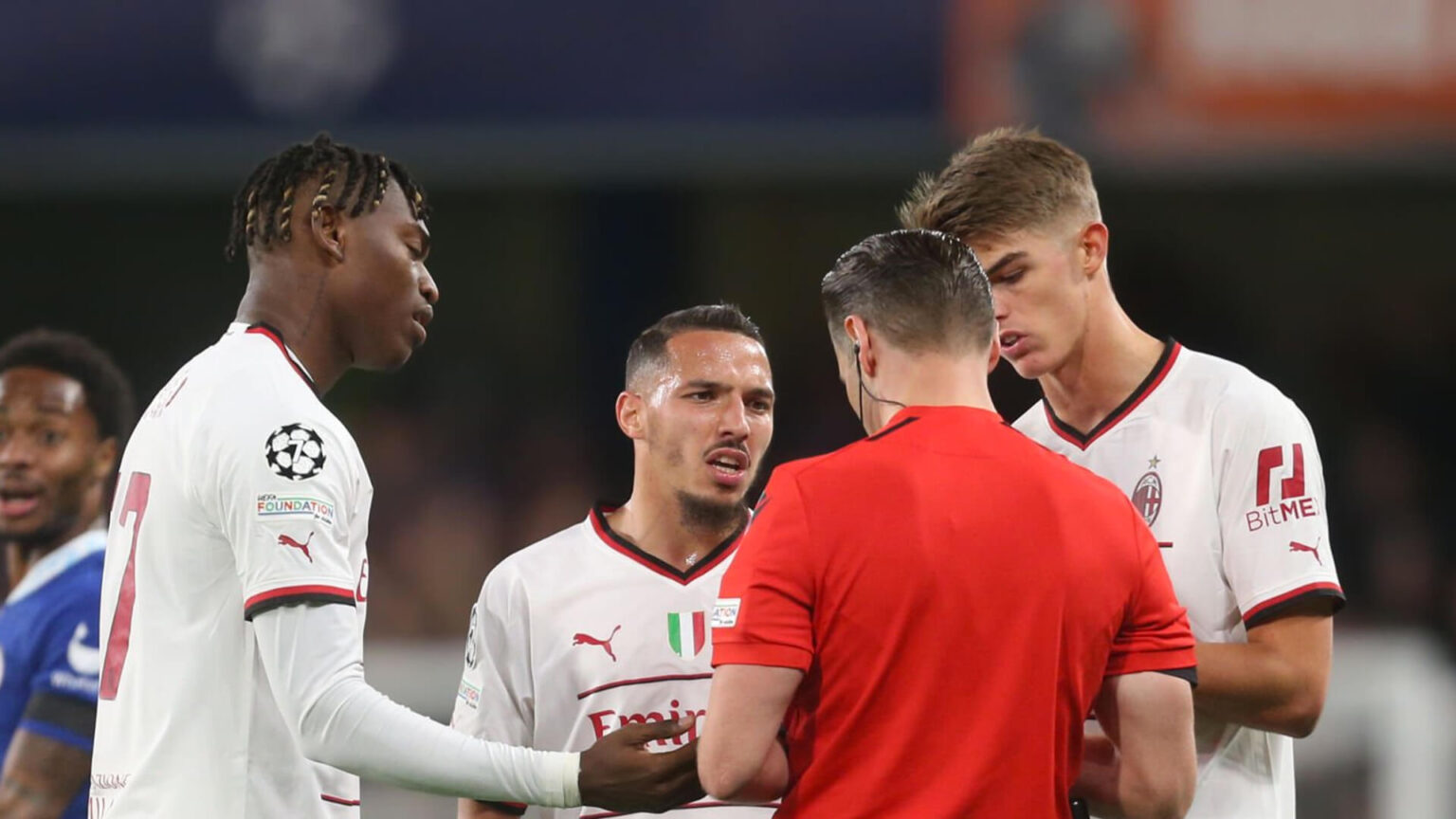 Milan, ci sono problemi con i rinnovi di Bennacer e Leao Milan rinnovi Leao bennacer