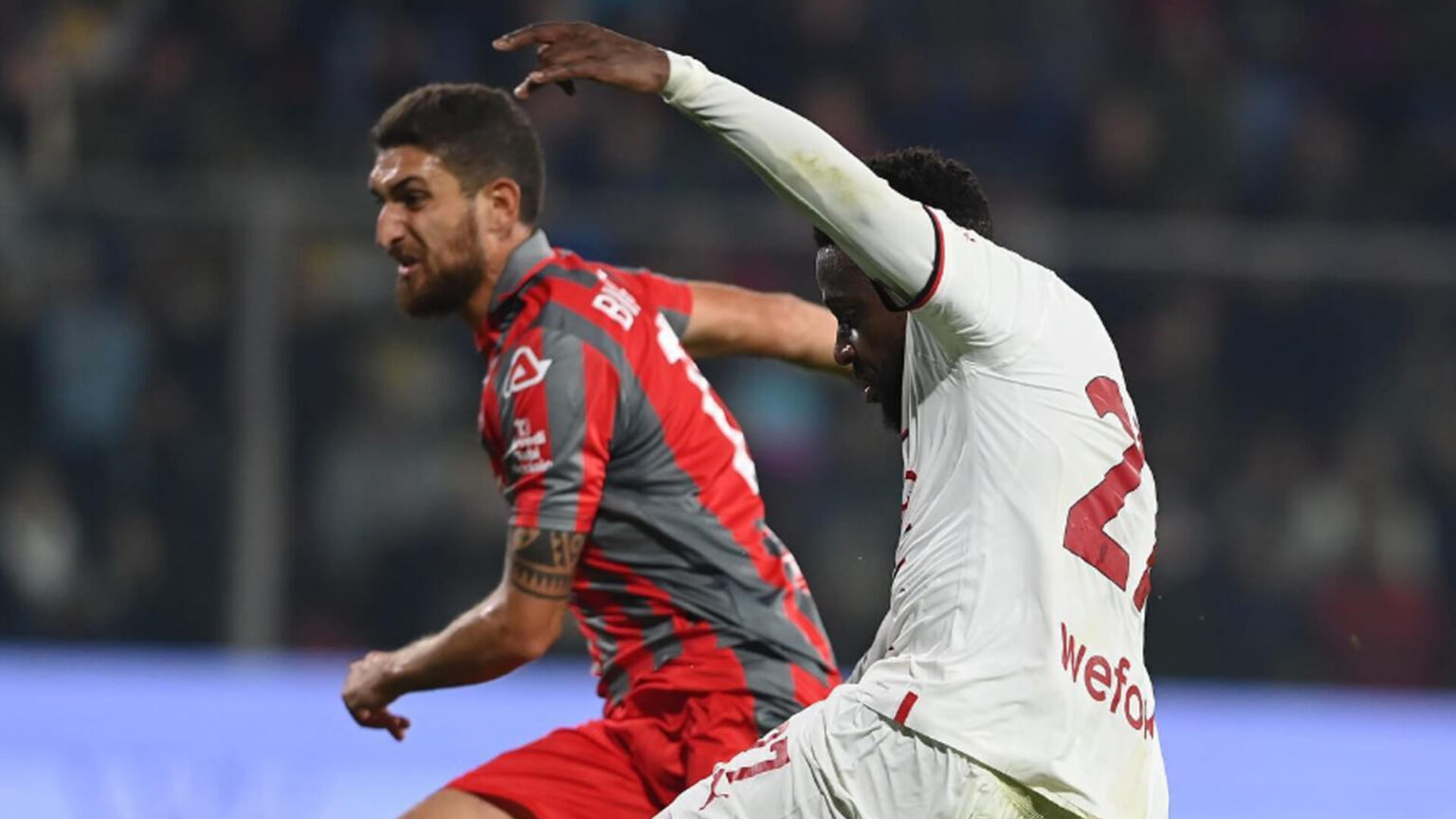 Milan, come raccontano lo 0-0 di Cremona i giornali in edicola Un deludente Origi durante Cremonese-Milan. (Fonte: instagram.com/acmilan)
