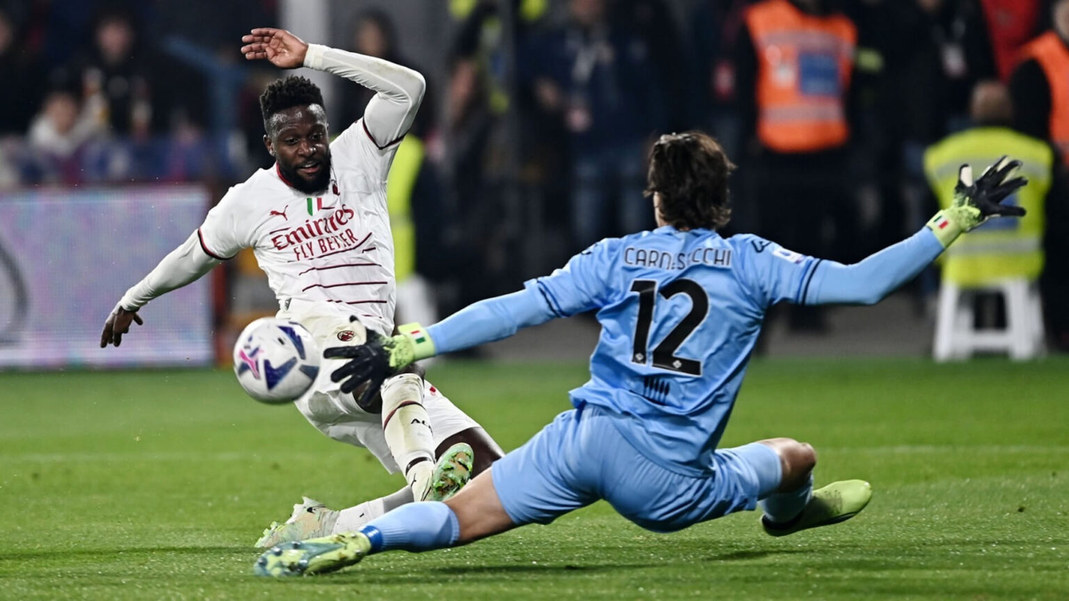 Calciomercato Milan, Carnesecchi come vice Maignan? Il punto Origi nel primo tempo di Cremonese-Milan si mangia un gol davanti a Carnesecchi.