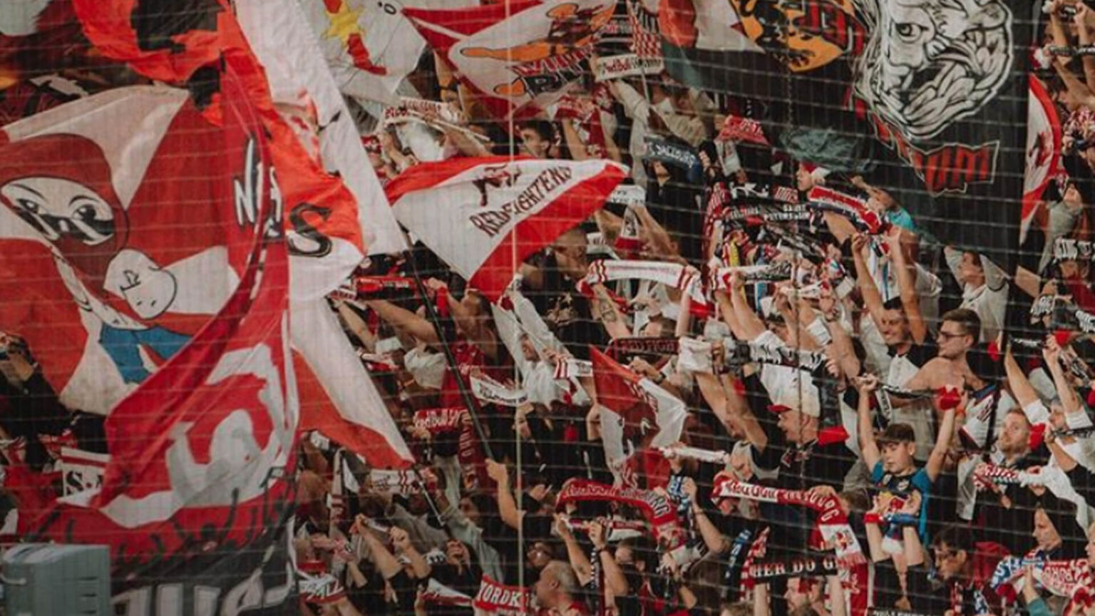 Milan, da Salisburgo marea di tifosi. Che carica: «Faremo di tutto» milan salisburgo tifosi