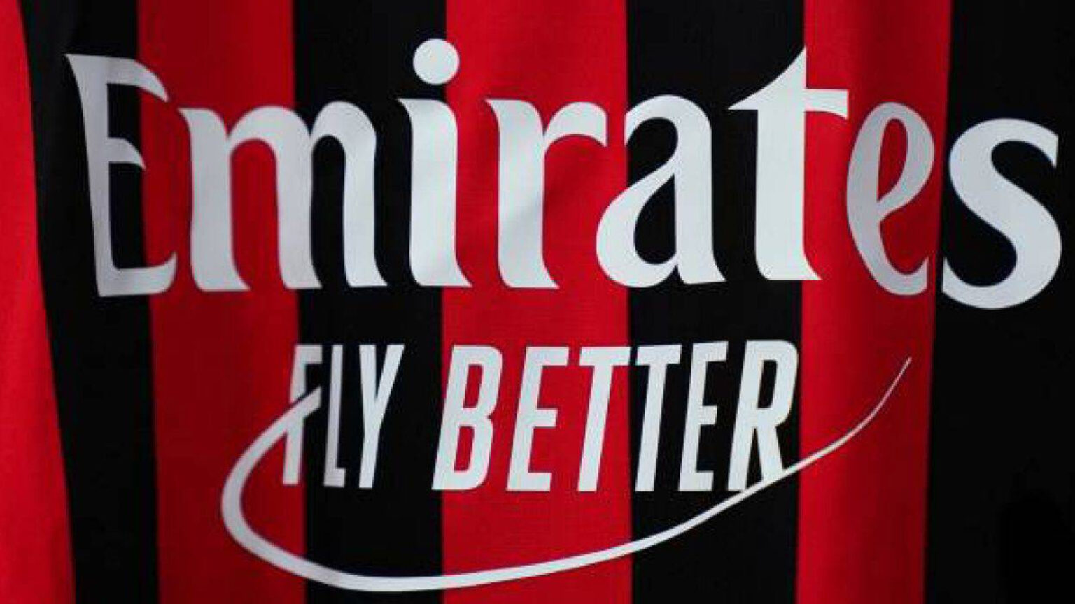 Il Milan cambia pelle, ecco le anticipazioni sulla prima maglia 2023-2024