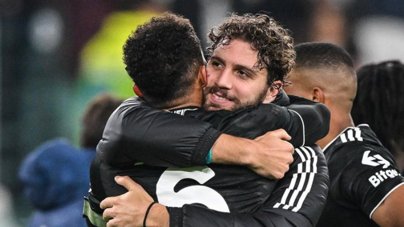Caos Juve, le intercettazioni confermato i sotterfugi con il Sassuolo L'operazione Locatelli al centro dell'inchiesta Prima che coinvolge la Juventus (fonte: instagram.com/juventus)
