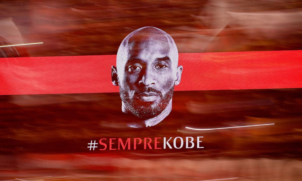 Kobe Bryant, l'omaggio del Milan al campione scomparso nel 2020