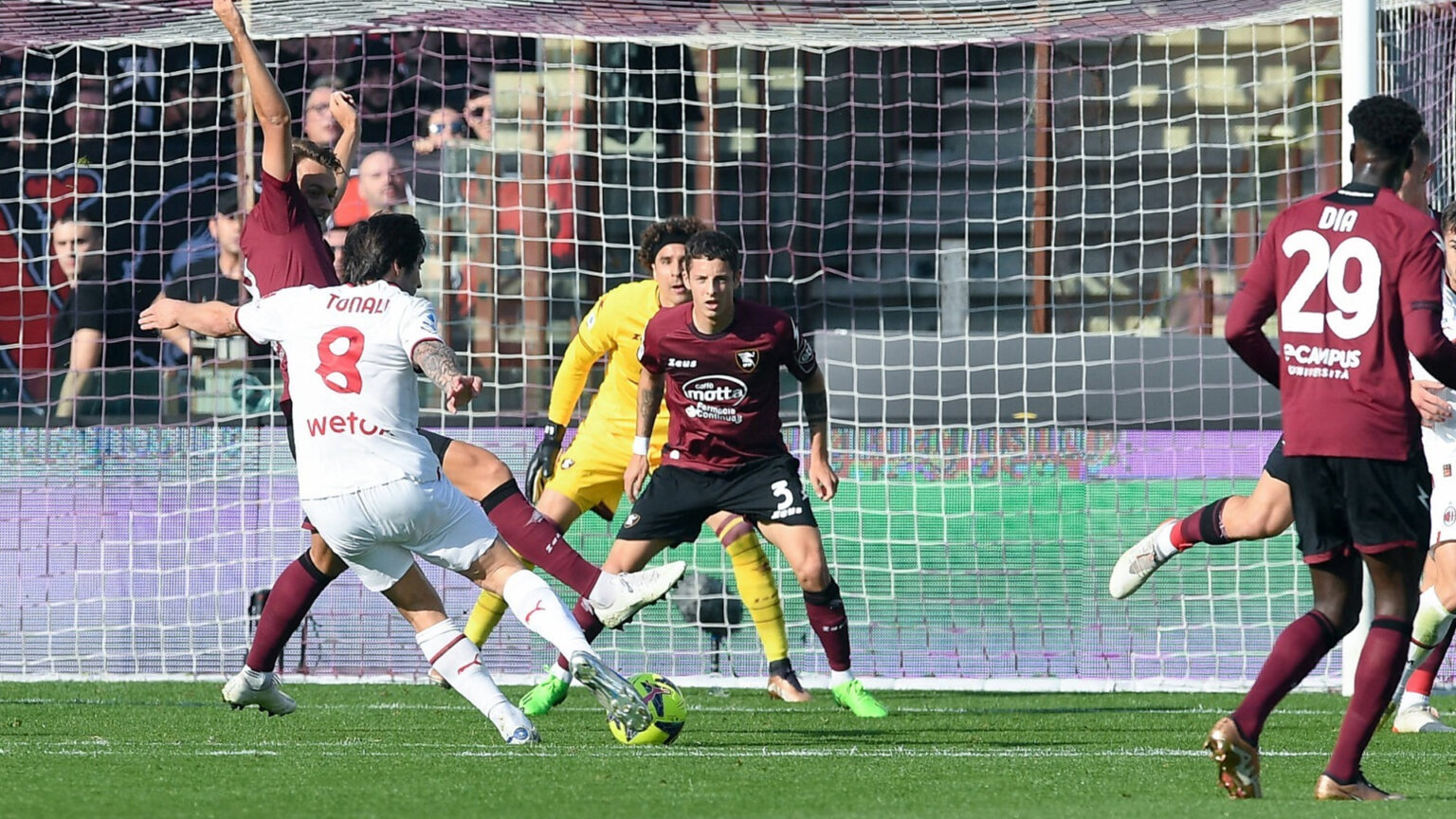 Tonali può essere l'uomo decisivo nella rimonta dal Milan