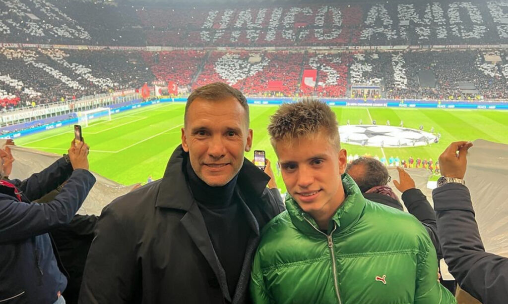 Andriy Shevchenko a San Siro per Milan-Tottenham. (Fonte: instagram.com/andriyshevchenko)