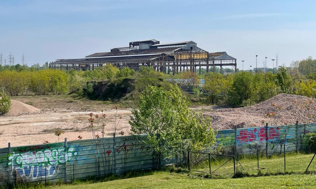 L'area delle ex acciaierie Falck di Sesto dove potrebbe sorgere il nuovo stadio del Milan
