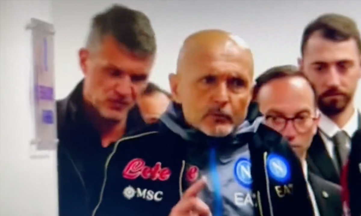 Scintille tra Maldini e Spalletti nell'intervallo di Napoli-Milan