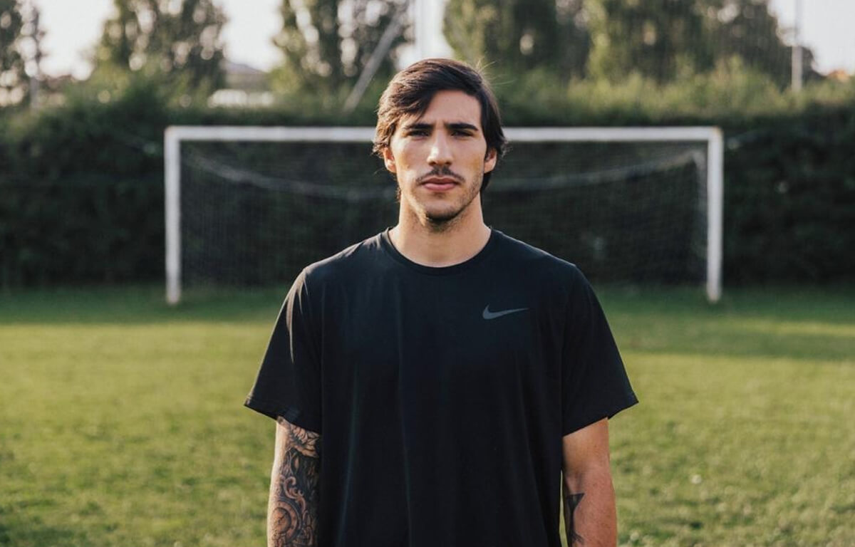 Il centrocampista del Milan Sandro Tonali.