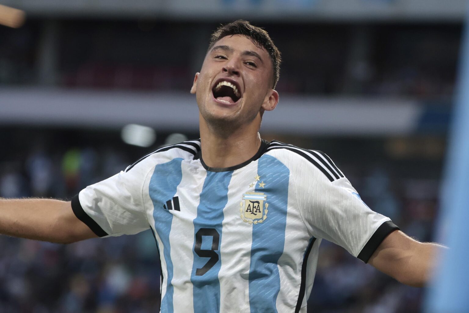 Calciomercato Milan, difficile trattativa per Alejo Veliz