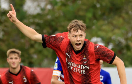 Alexander Simmelhack maglia Milan