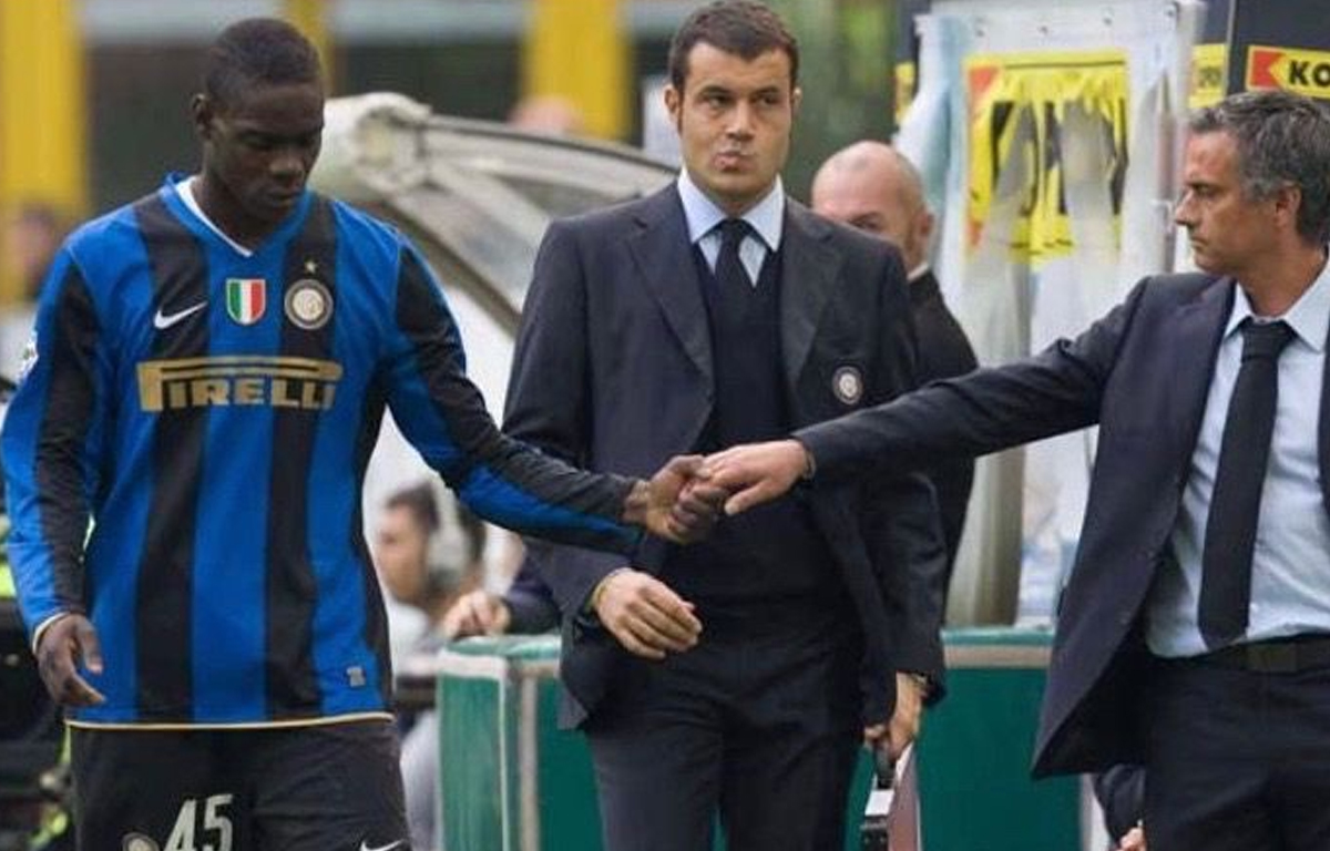 Andrea Butti con Mourinho e Balotelli ai tempi dell'Inter