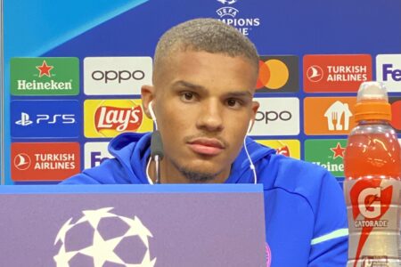 Malick Thiaw in conferenza stampa alla vigilia di Borussia Dortmund-Milan