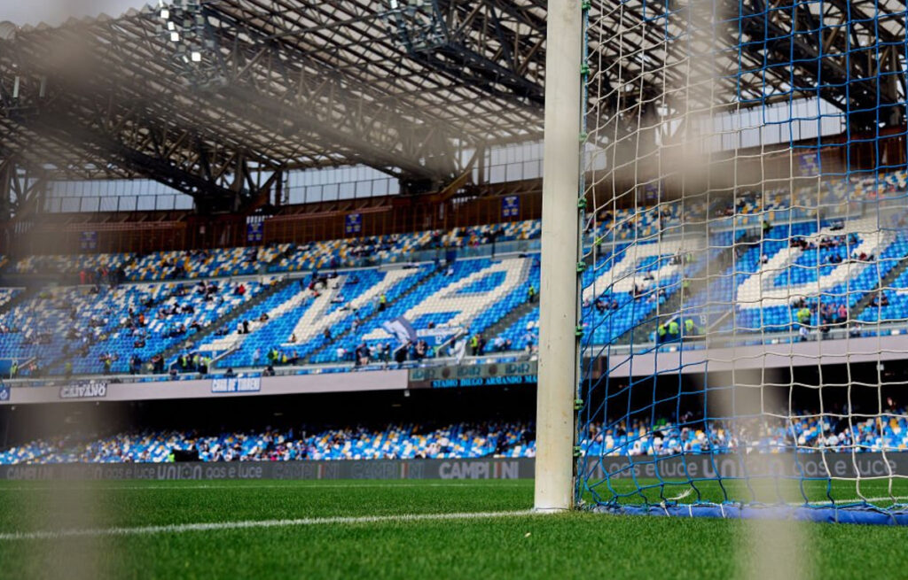 Napoli-Milan, cadavere trovato nel parcheggio dello stadio Maradona Porta stadio San Paolo di Napoli