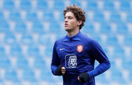 Finn Van Breemen corre maglia Olanda Under 21