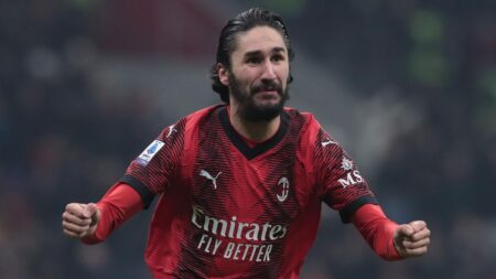 Probabile Formazione Frosinone-Milan: Adli in vantaggio su Bennacer. Le altre scelte Verso Frosinone-Milan, la probabile formazione dei rossoneri: Adli in vantaggio su Bennacer