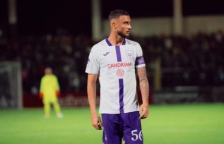 Calciomercato Milan, la nuova idea per la difesa è Zeno Debast dell’Anderlecht. L’identikit Calciomercato Milan, la nuova idea per la difesa è Zeno Debast dell'Anderlecht