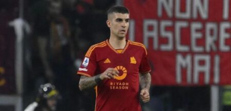 Roma, De Rossi festeggia: niente squalifica per Gianluca Mancini. La decisione del giudice sportivo Roma, De Rossi può festeggiare: niente squalifica per Gianluca Mancini. La decisione del giudice sportivo