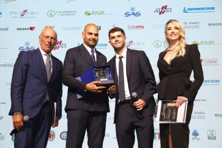 Milan, da Christian Pulisic a Tijjani Reijnders e non solo: ecco i premi del Gentleman 2023/24 premio gentleman pulisic reijnders