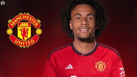 milan, zirkzee con la maglia del Manchester United