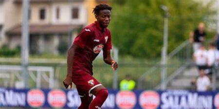Calciomercato Milan, Alieu Njie ha convinto Geoffrey Moncada. Le ultime calciomercato milan moncada njie