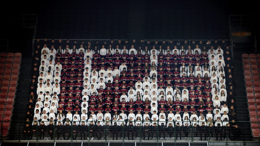 Milan, da Gullit a Van Basten fino alla maxi coreografia: il programma della festa per i 125 anni