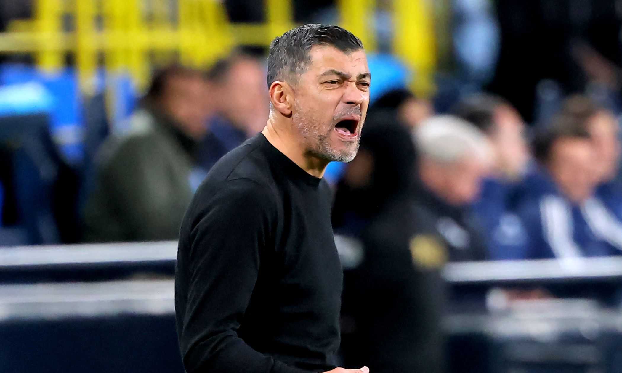 milan, conceicao urla in panchina